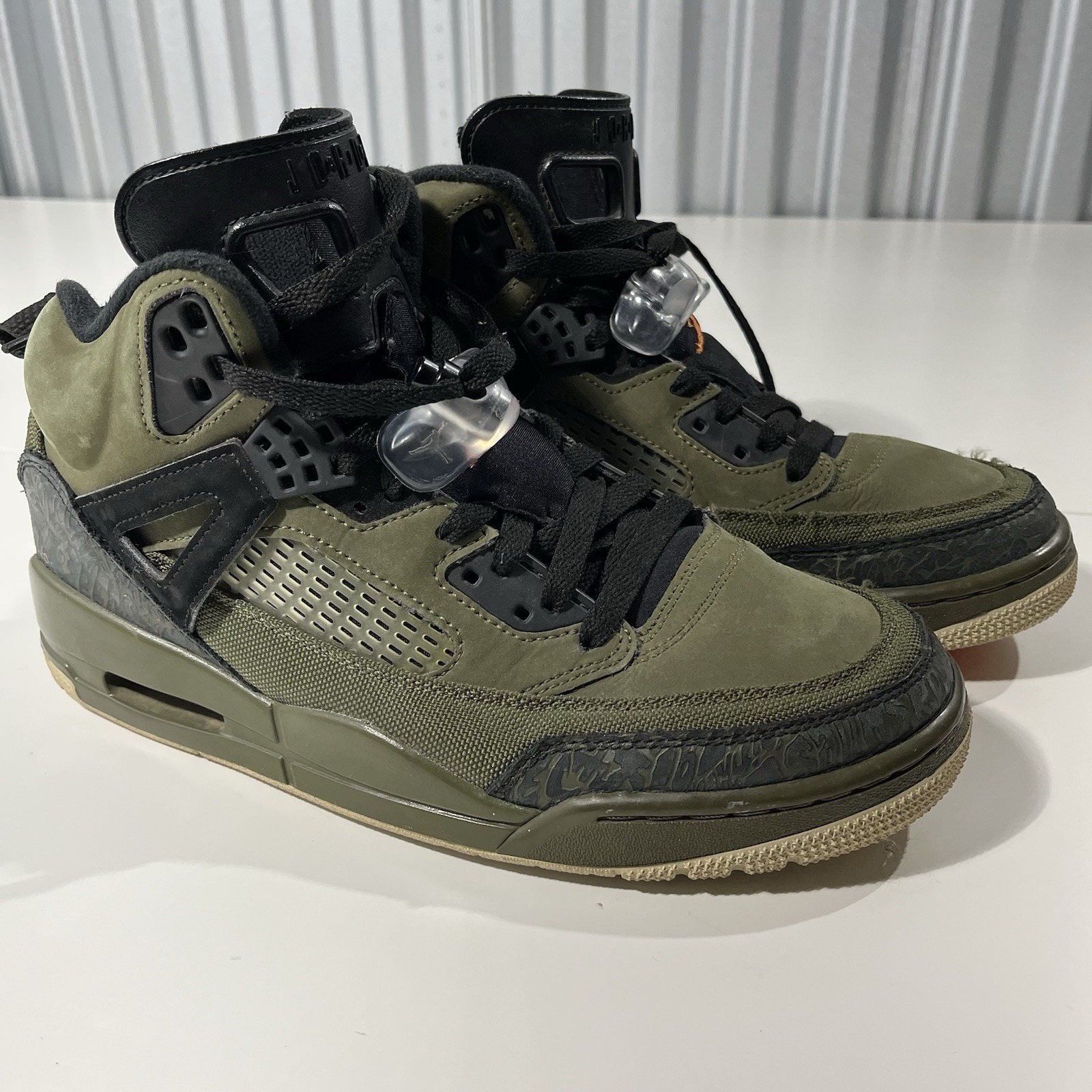 Jordan Spizike Olive Canvas Mens Size 9 Air Jordan 2018 Retro Verified Authentic